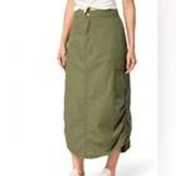 NWT Levi Strauss Signature Olive Green Parachute Cargo Skirt SZ S - Picture 3 of 3